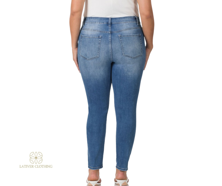 Lativer Plus- High-Rise Skinny Jeans